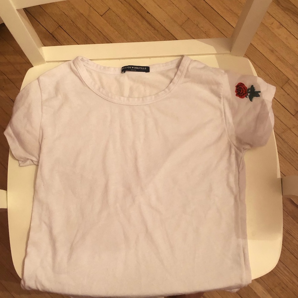 White brandy Melville tee shirt